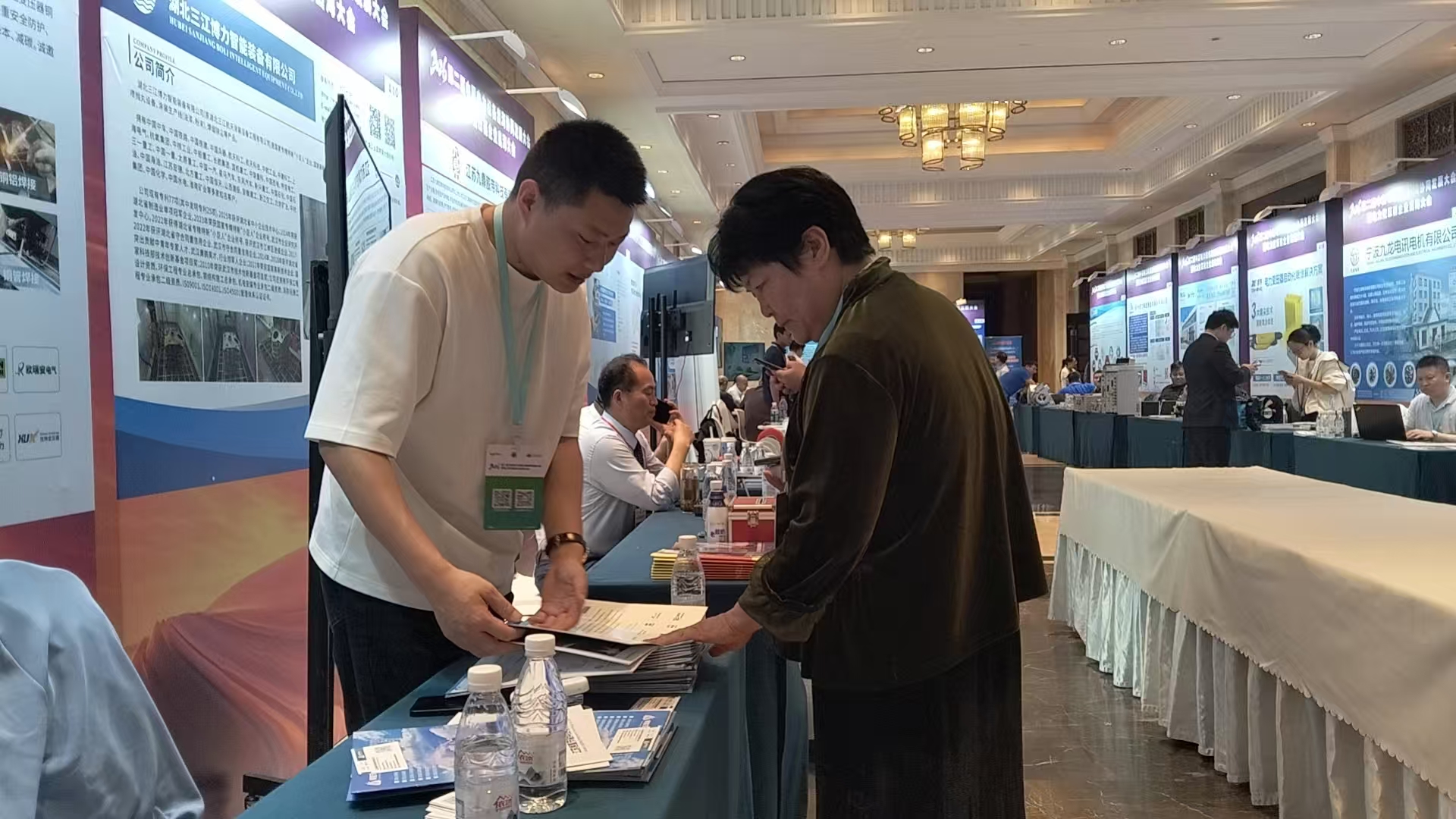 dfa97a00209c2cd1f1938dafdf1881ca